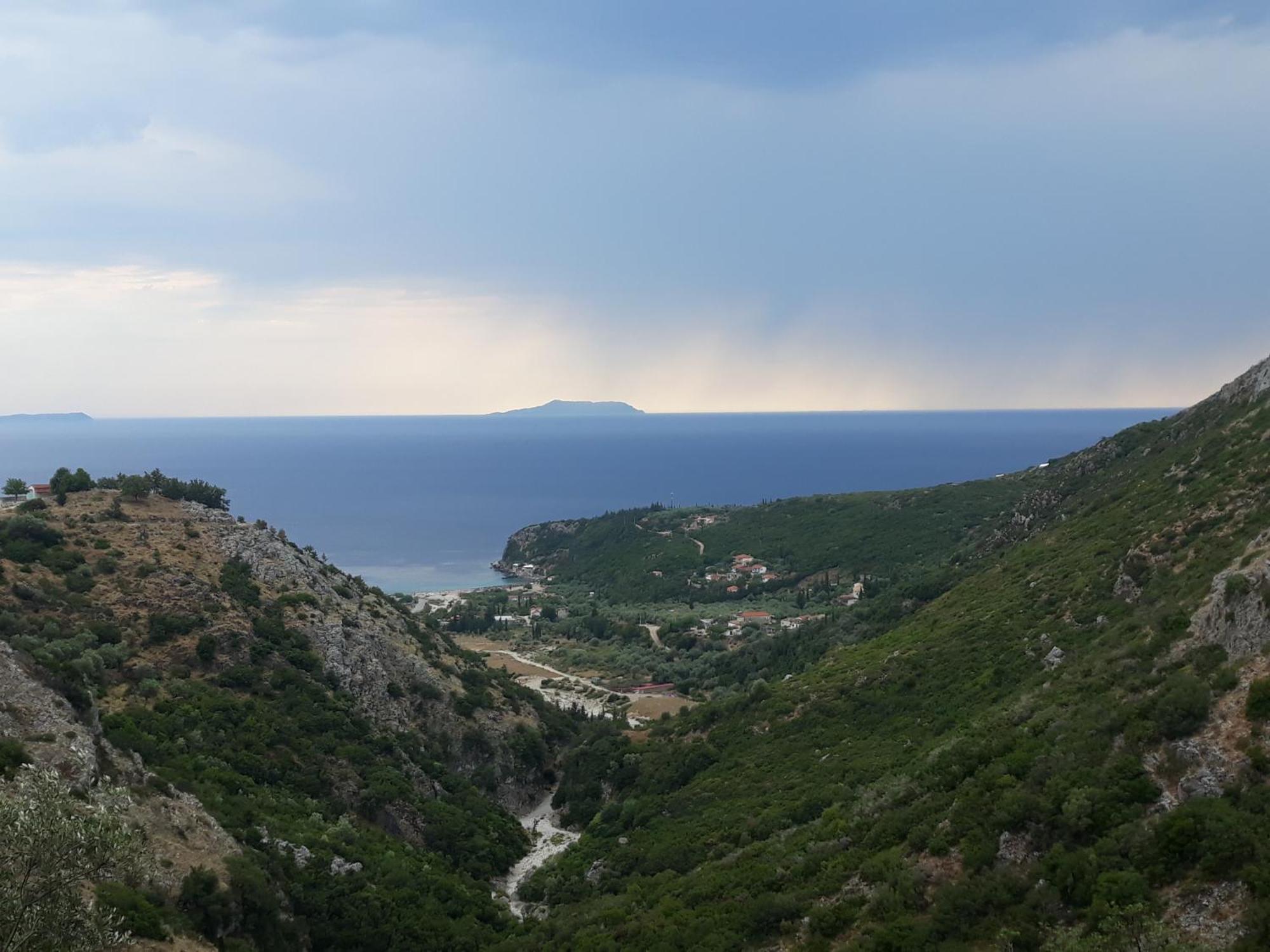 Sofia'S Rooms Himara Kültér fotó